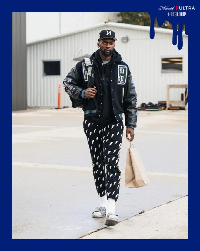 都体：尤文将采用四后卫体系，斯帕莱蒂计划推行4-3-2-1阵型（都灵体育报：尤文或改打四后卫，斯帕莱蒂拟推行4-3-2-1阵型）