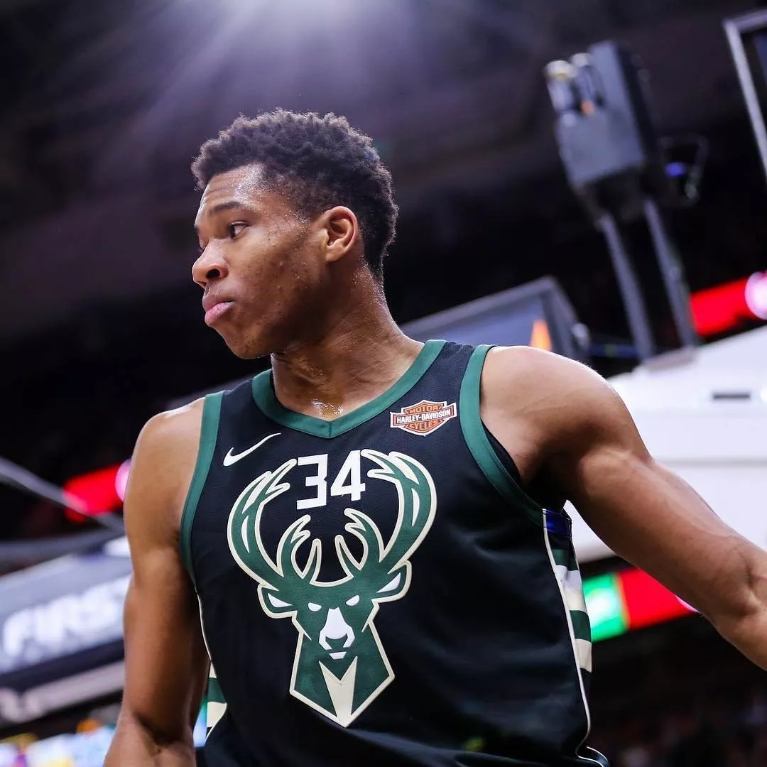 罗体：罗马旧将敦比亚接受测谎，结果显示其实际年龄超过40岁（罗体：罗马旧将敦比亚被曝接受测谎，结果称其年龄或超40岁）