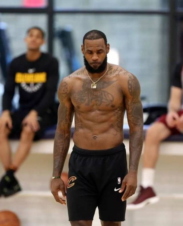 长春亚泰为降级致歉：将稳住根基，力争在一两年内重返中超（长春亚泰就降级致歉：夯实基础，力争一两年内重返中超）