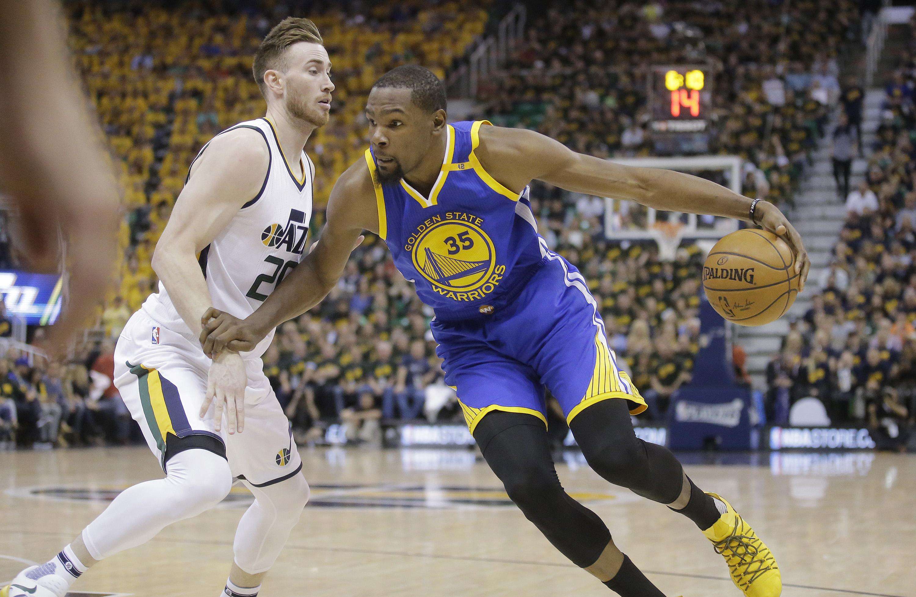 托尼：劳塔罗是国米的灵魂，但他在队友面前应多展现出笑容（托尼：劳塔罗是国米之魂，但应在队友面前更常微笑）