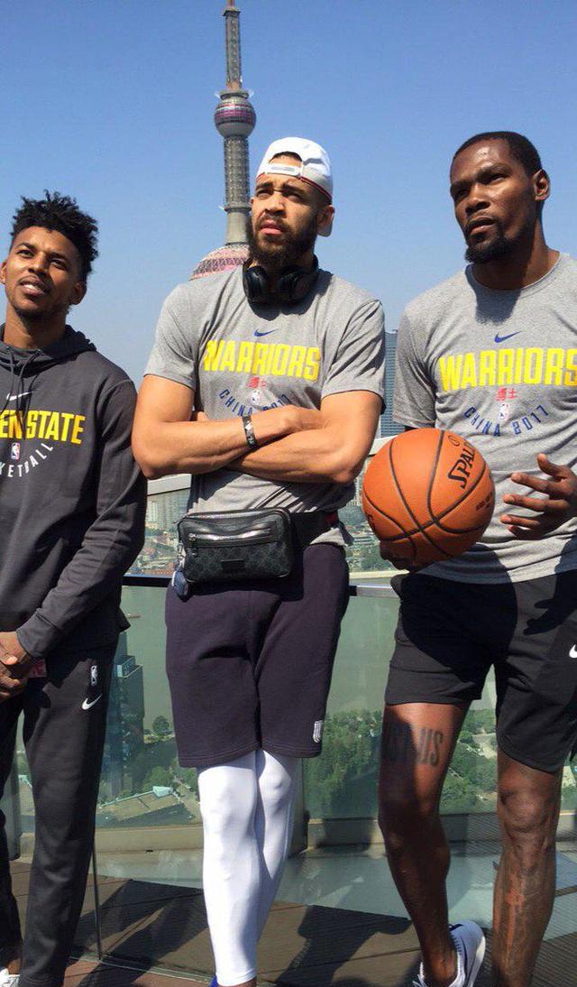 【欧冠】巴塞罗那主场逆转，成功把糟糕状态抛给切尔西（【欧冠】巴萨主场翻盘，切尔西陷入低迷）