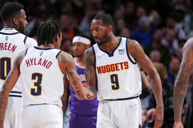 波兰学者：巴列卡诺是欧协联夺冠热门；不能称其为马德里老三（波兰学者称巴列卡诺是欧协联争冠热门，但不应被称为马德里老三）